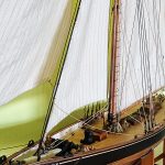 Model lode HMS Britania